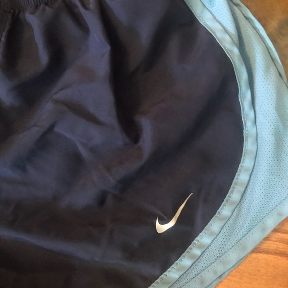 🌟3/$20 Nike shorts - Picture 2 of 4